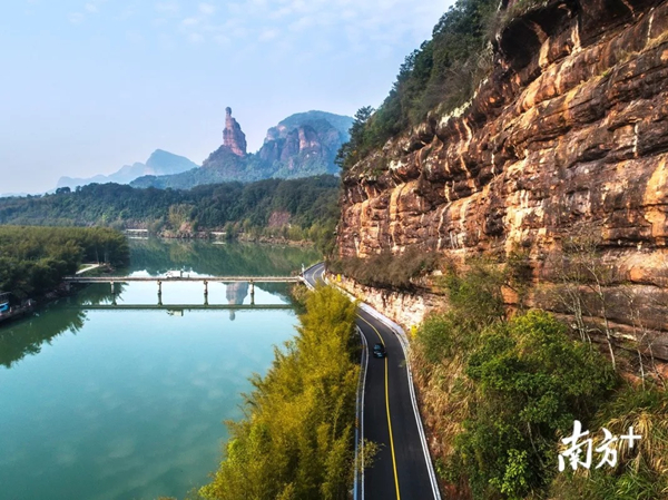 旅遊大圖.jpg