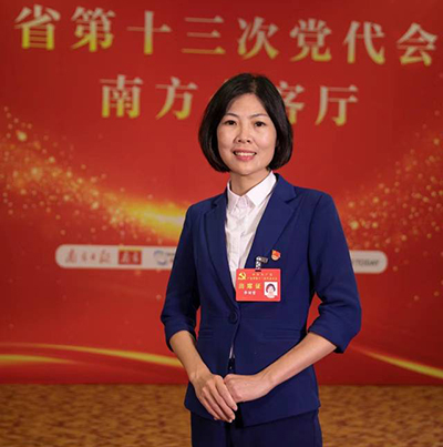 汕尾市林偉華中學教師李麗雪代表：在鄉村播撒藝術與美的種子