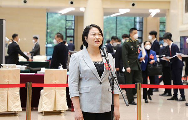 省政協委員、廣東海洋大學水產學院院長李廣麗：開發粵味濃鬱的農家預製菜品